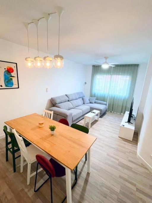 Modern Apartment In Malaga - Rosas Eksteriør bilde